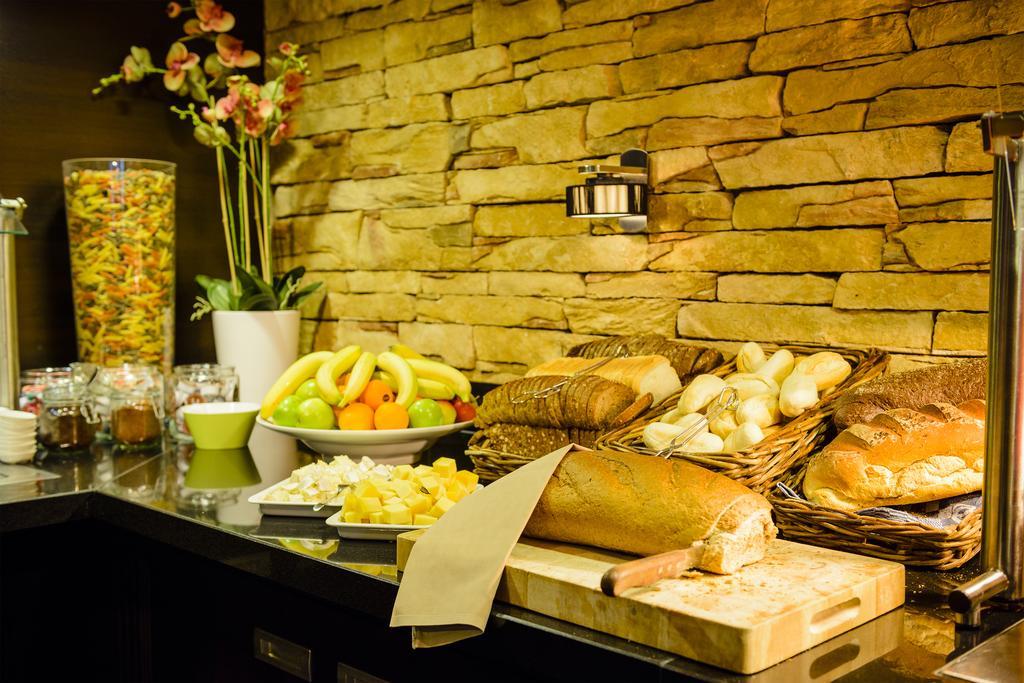 Fletcher Hotel Restaurant Carlton Naaldwijk Εξωτερικό φωτογραφία